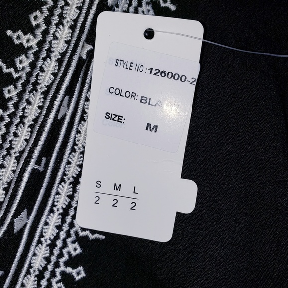 🎈 A little pair of dressy shorts ~ Medium - Picture 4 of 7